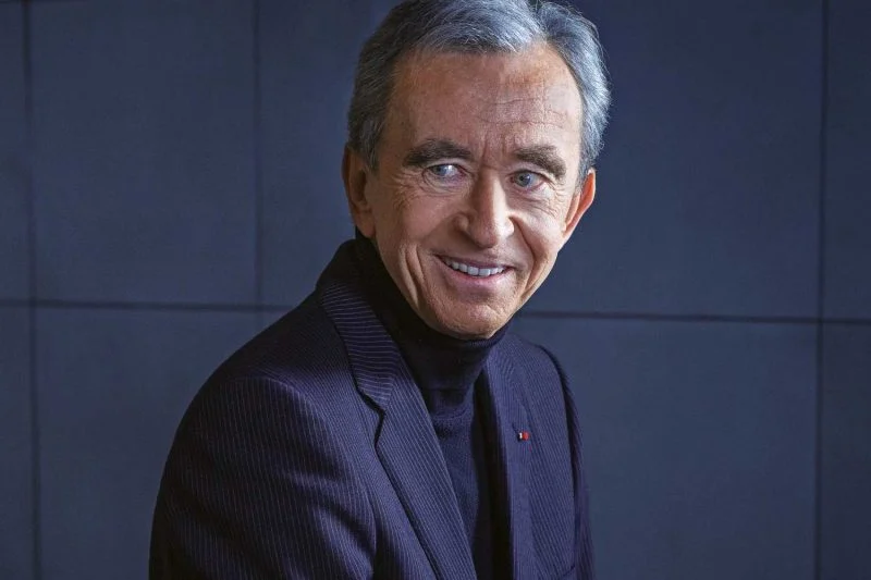 5. Bernard Arnault e família
Patrimônio líquido: US$ 160,3 bilhões
Fonte da Riqueza: LVMH Idade: 75
Cidadania: França

