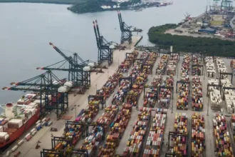 Maior entidade empresarial dos EUA pede que Trump negocie com o Brasil