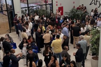 Congresso Regional Baiano de Análises Clínicas reúne emoção, homenagens e grandes encontros em Vitória da Conquista