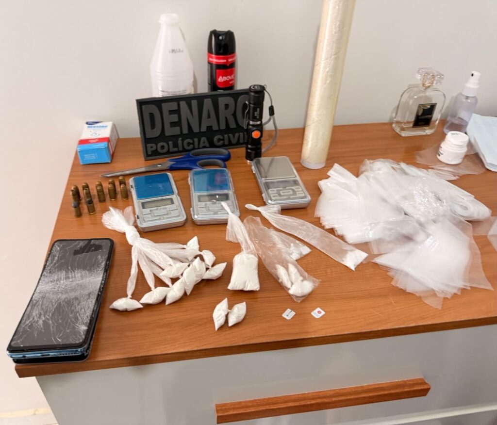 Motorista de aplicativo é preso por tráfico de drogas em Vitória da Conquista