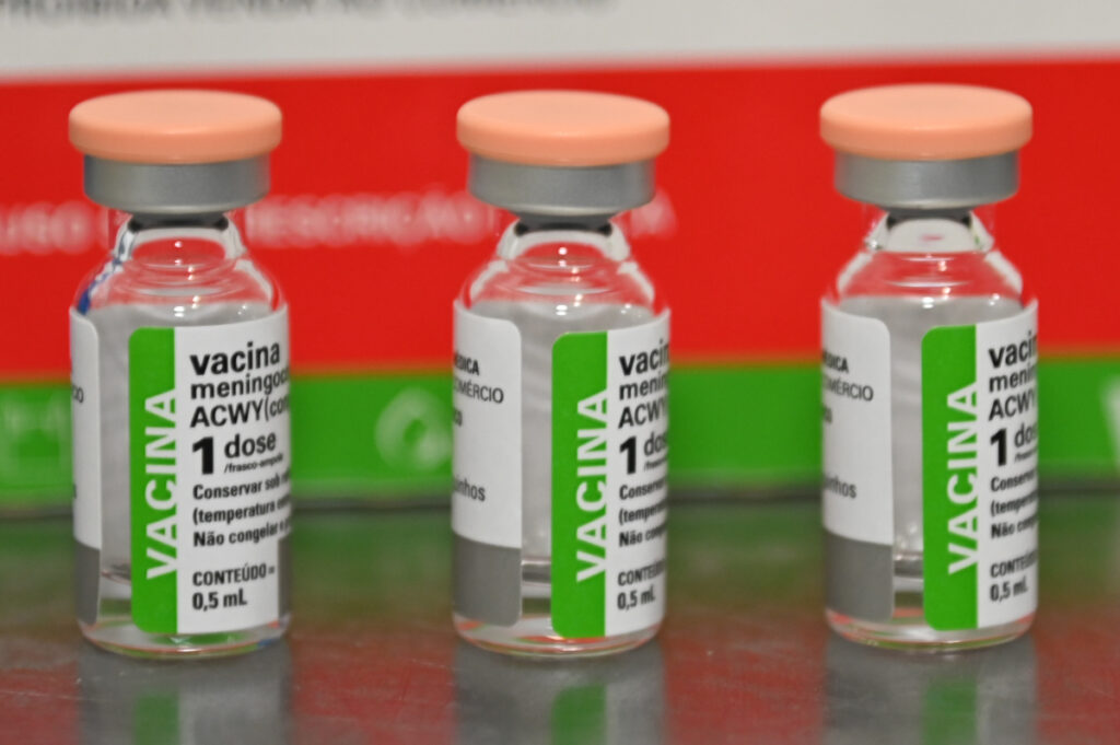 Vitória da Conquista amplia vacinação contra meningite até quinta-feira (29)